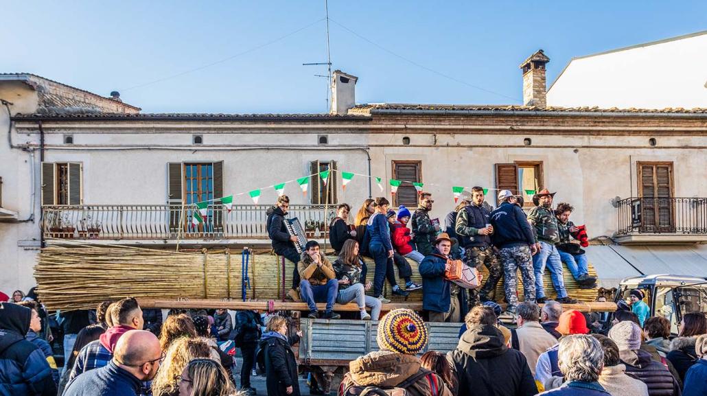 Buccella_verso la piazza